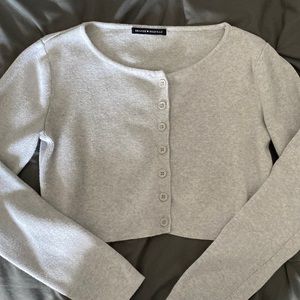 Brandy Melville cropped sweater